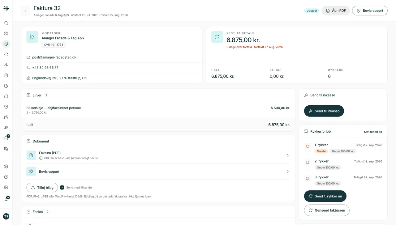 Screenshot from Rieck Invoice: a single invoice with its recipient, the amount outstanding, its lines, the hash-locked PDF and the three reminder steps in the right-hand column.
